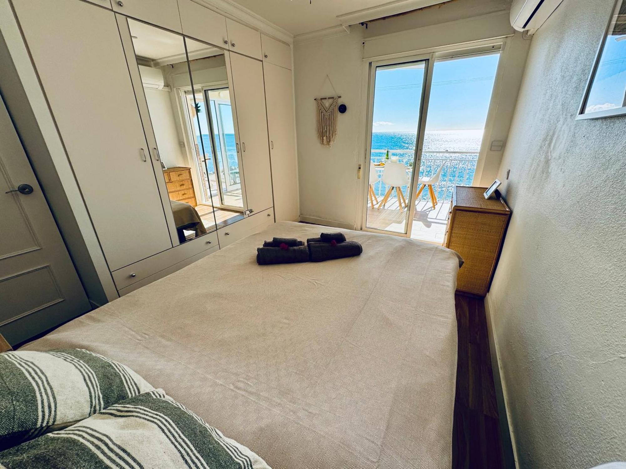 Апартаменты Perla Playa Casa Бенальмадена Экстерьер фото